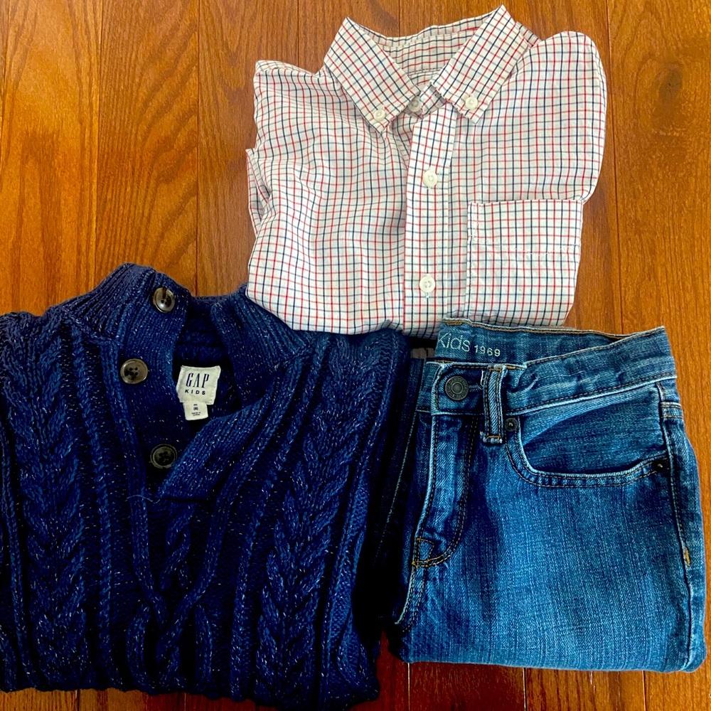 Boys Outfit Gap. Size 8